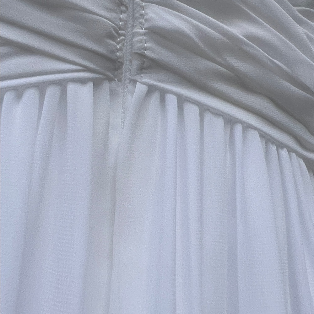 David’s Bridal Strapless Chiffon Dress gown NWT White Size 6 flowy boho fairy - Picture 9 of 9
